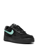 Tênis x Tiffany & Co. Air Force 1 Low